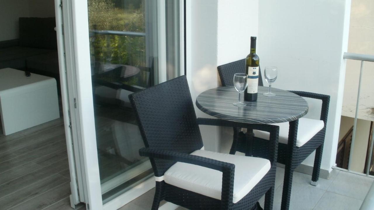 Apartment Nino Gradac  Eksteriør billede